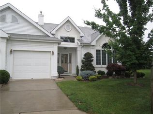 9 Chandler Ct, Monroe Township, NJ