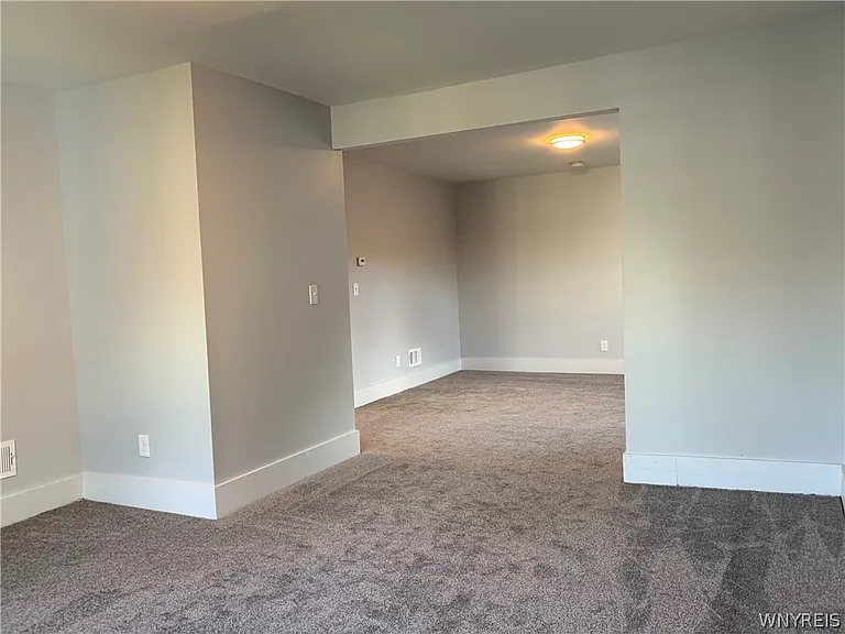716 West Ave — Photo 10