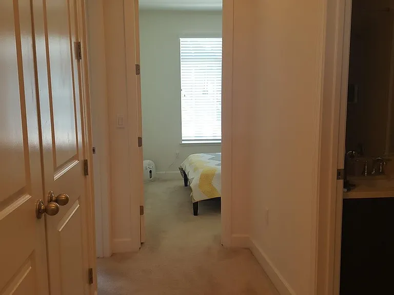 5386 Campus Dr — Photo 8