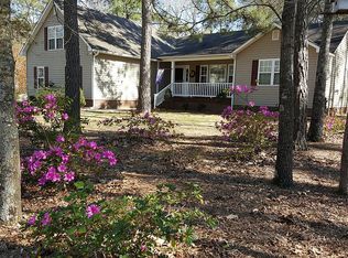 585 Deer Run Rd, New Bern, NC 28562