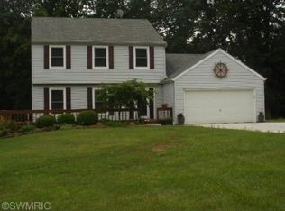 9999 Keller Rd, Delton, MI 49046