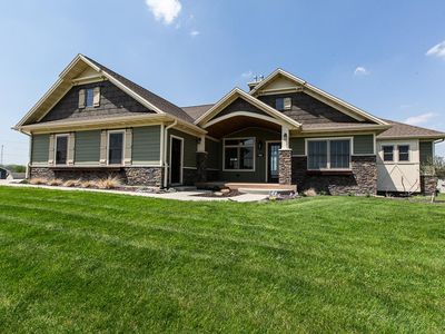 7661 Burds Rd, Peosta, IA, 52068