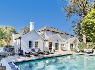 6017 Shady Oak Ln, Bethesda, MD 20817