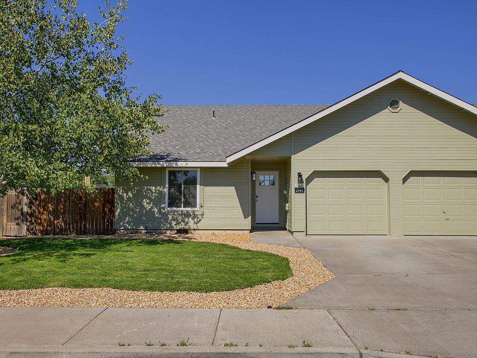 1st image of 2741 SW 28th St