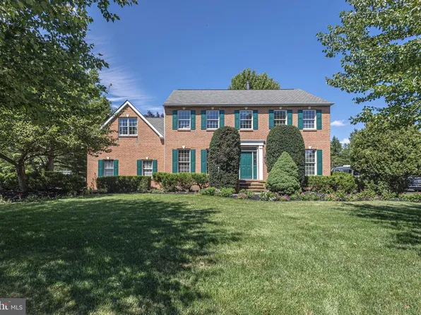 117 Mallard Dr W, North Wales, PA 19454