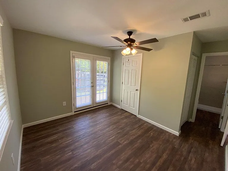3501 Rainbow St — Photo 16