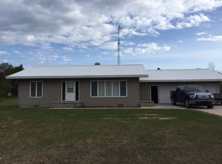 34008 W Country Rd, Trout Lake, MI 49793