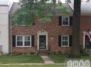 5961 Queenston St, Springfield, VA 22152