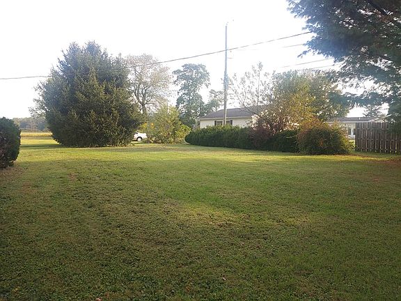 5th image of 300 Wadsworth Ave