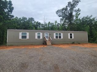1132 White Fir Rd, Gladewater, TX 75647