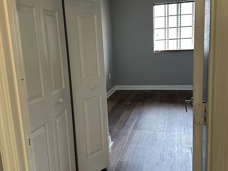4111 Napoli Lake Dr — Photo 29