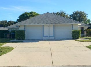 322 Hancock Bridge Pkwy, Cape Coral, FL 33990