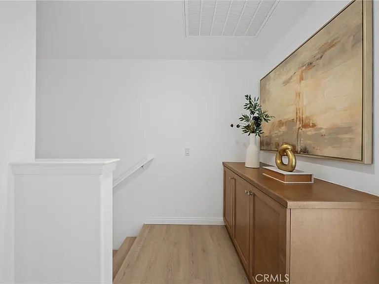 312 N Fenimore Ave — Photo 17