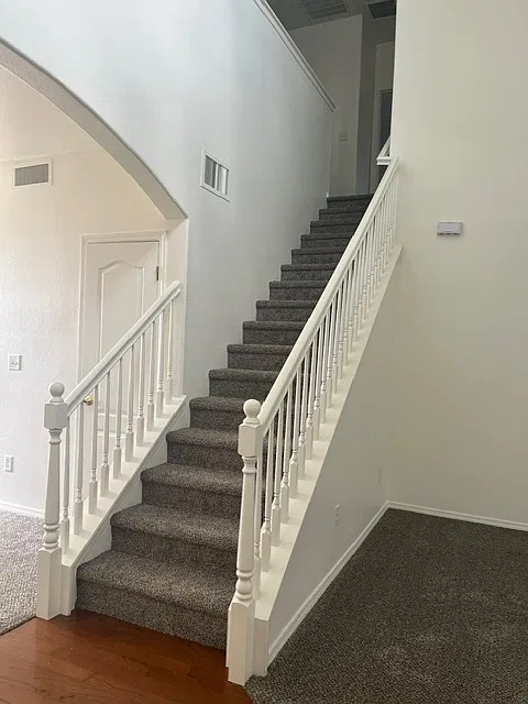 4 bed, 2.5 bath, 2000 sqft, $850 — Photo 3