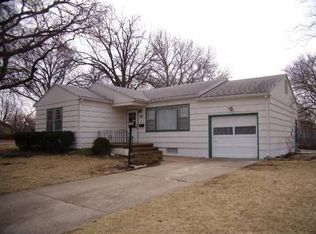 1115 SE 30th St, Topeka, KS 66605