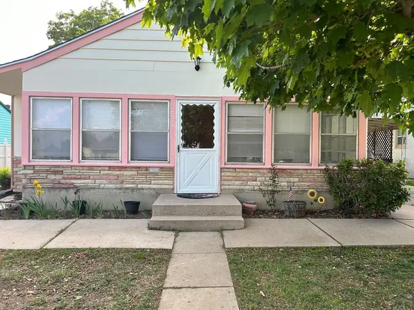 2321 N Main St, Pueblo, CO 81003