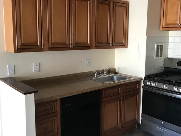 1800 Metzerott Rd APT 201, Adelphi, MD 20783