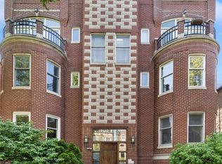 2642 N Racine Ave APT 1S, Chicago, IL 60614