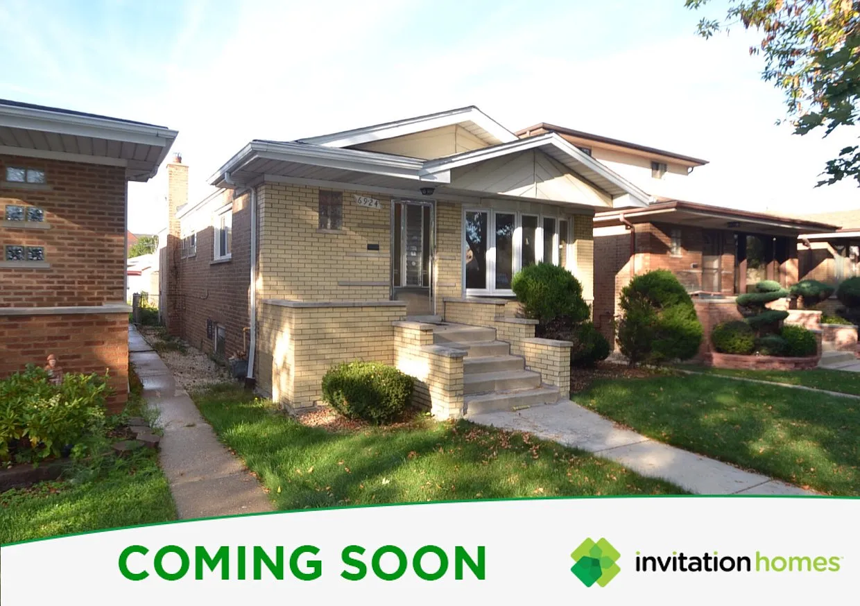 2441 N Rutherford Ave photo 1