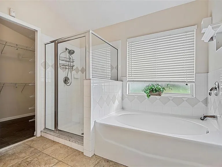 4007 Harbor Lake Dr — Photo 17