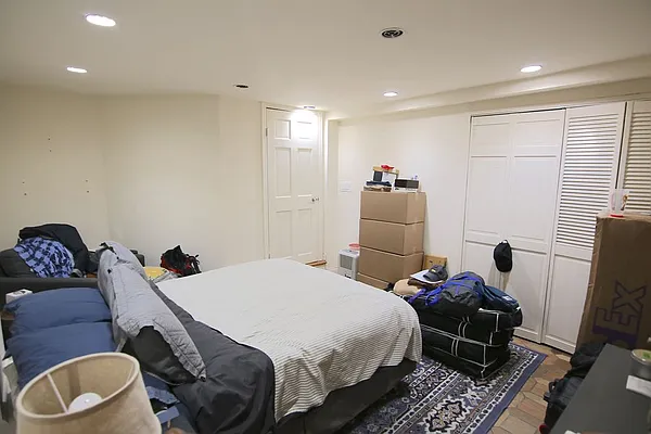 Rented by JK Dansar Corp | media 27