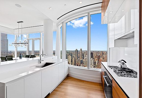 4th image of 252 E 57th St #58A