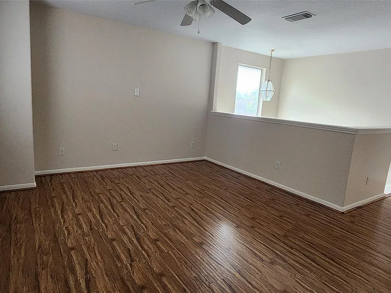 9710 Fieldbloom Ln — Photo 16