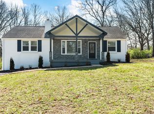 702 Joyce Ln, Nashville, TN 37216