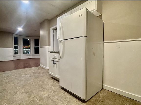 3rd image of 251 Main St #11319473