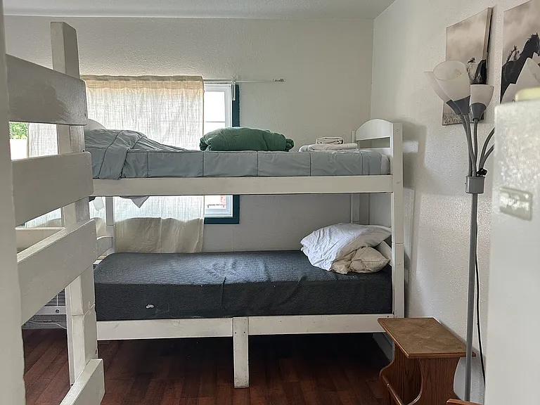 109 NE San Rafael St #38 — Photo 6