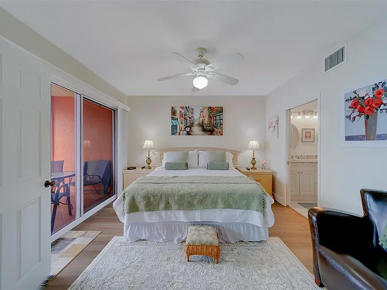 16700 Gulf Blvd #423 — Photo 23