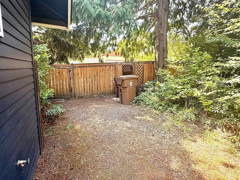 2902 N Mason Ave — Photo 14