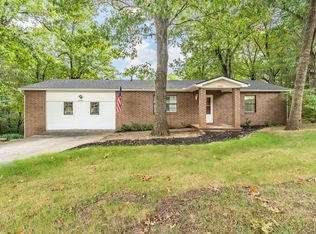 10984 Tony Mountain Rd, Fayetteville, AR 72701