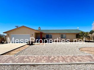 16612 Osage Rd, Apple Valley, CA 92307