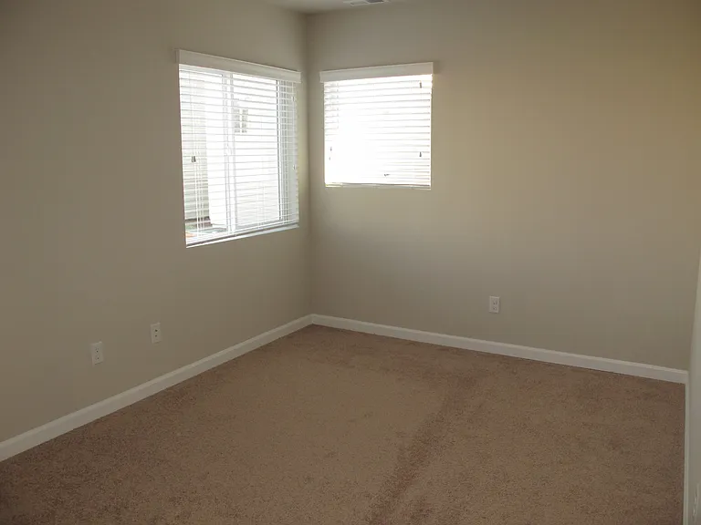 19714 26th Park W — Photo 12