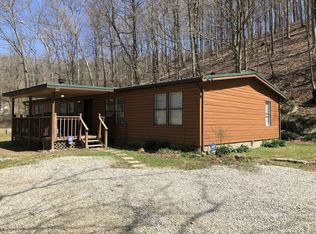 18484 Laurel Run Rd, Nelsonville, OH 45764