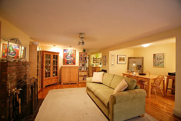 Sold by Garfield Realty  | media 24