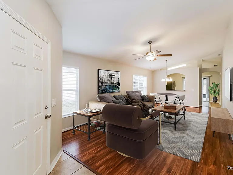 10514 Blackmore Dr — Photo 5