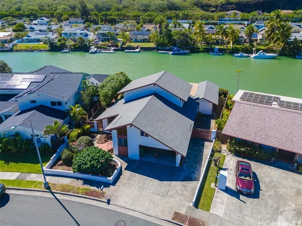 6897 Niumalu Loop, Honolulu, HI 96825