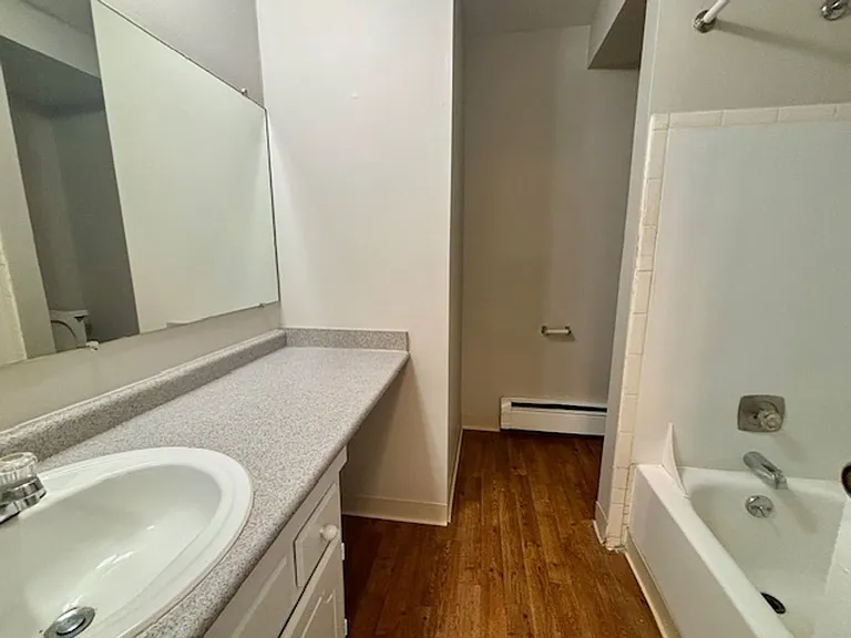 Oak Valley Apartments — Photo 87