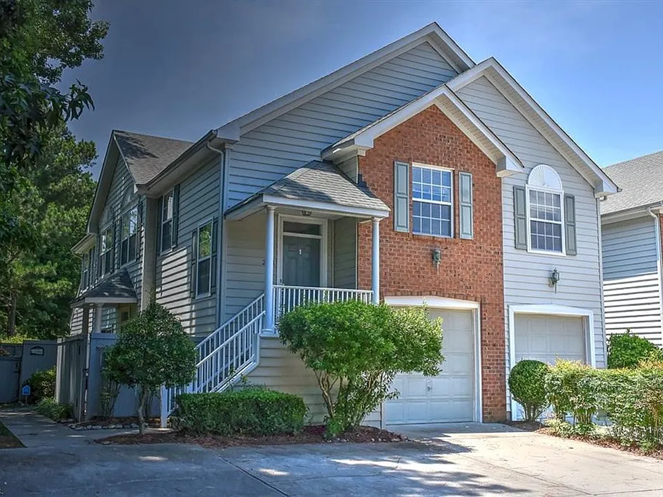 2211 Venice Ct