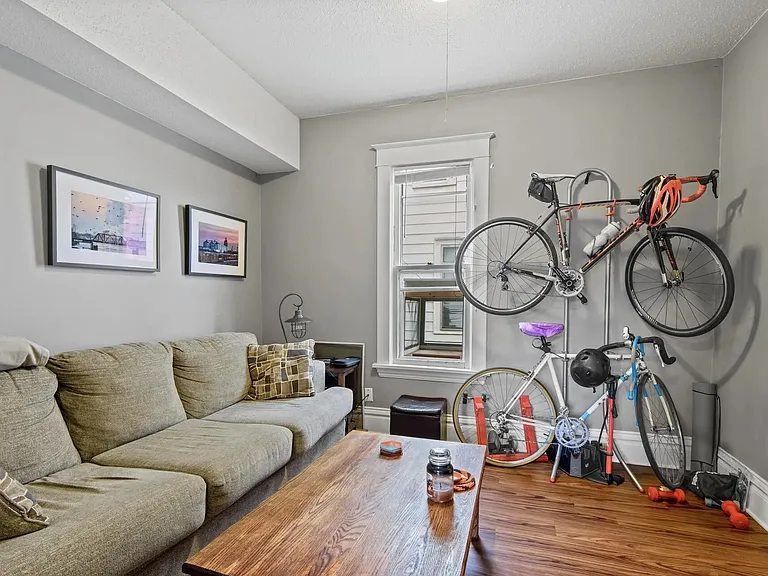 1322 Central Ave NE #1 — Photo 8