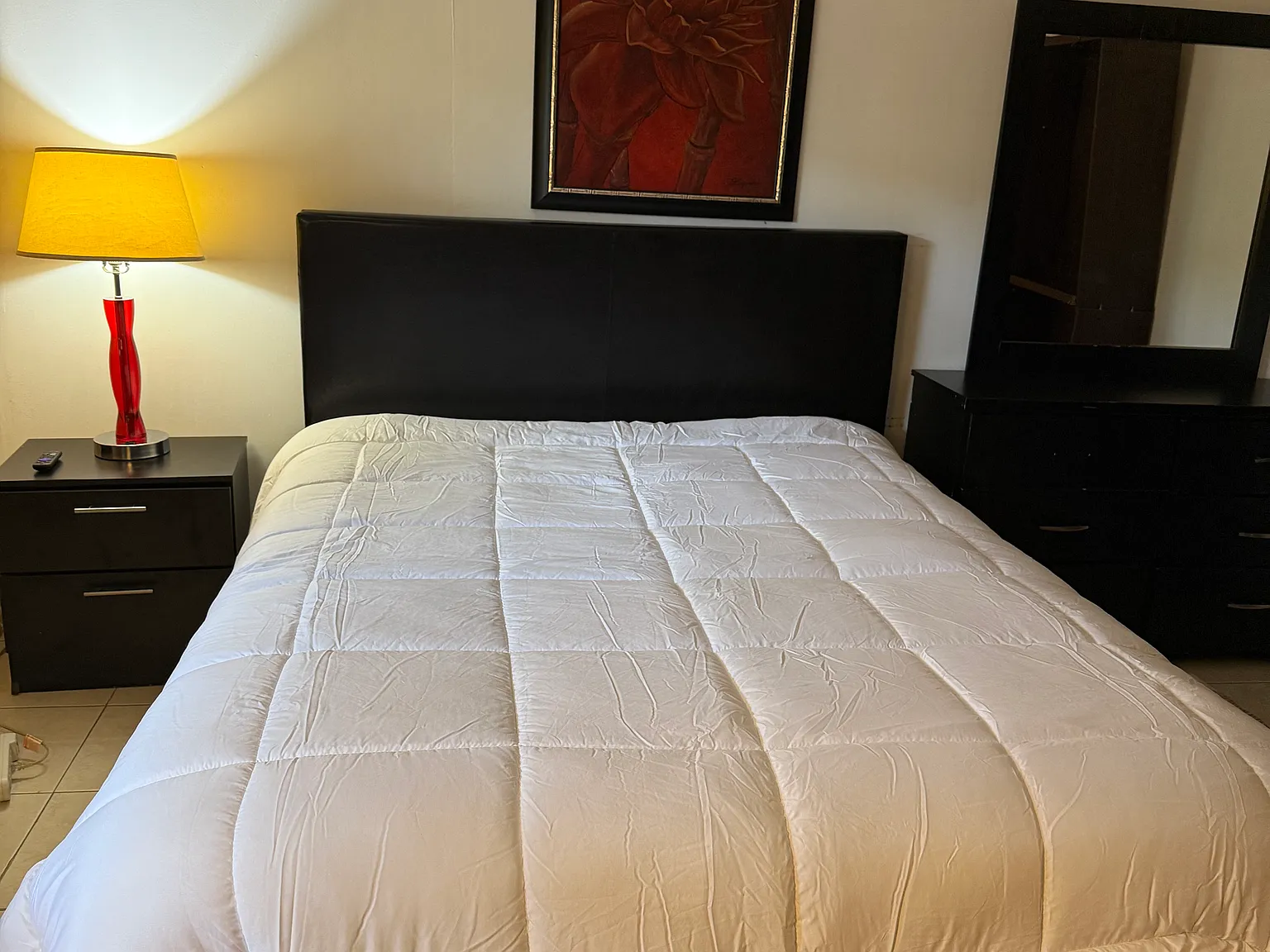 Studio, $1,300 — Photo 1