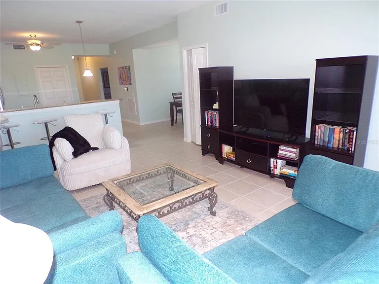 3500 Mondovi Ct #811 — Photo 9