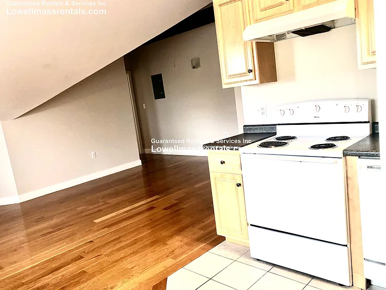 725 Merrimack St #304 — Photo 12