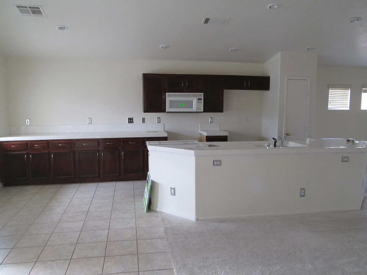 1018 Elliot Park Ave. — Photo 4