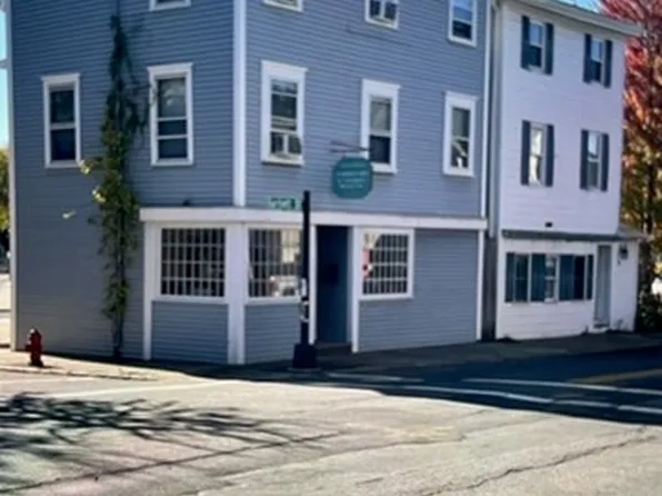 81 Cabot St APT 3F, Beverly, MA 01915