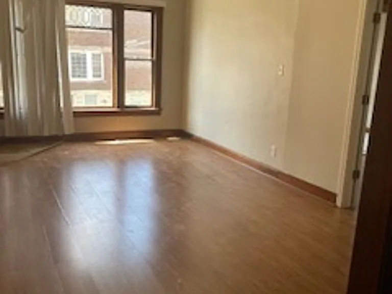408 Western Ave — Photo 4