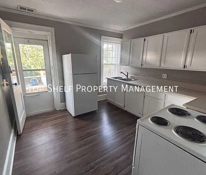 4216 Ingersoll Ave #6 — Photo 17