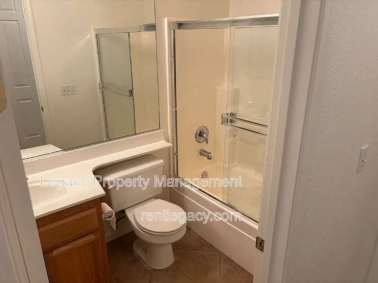 1843 Dawnelle Way — Photo 9